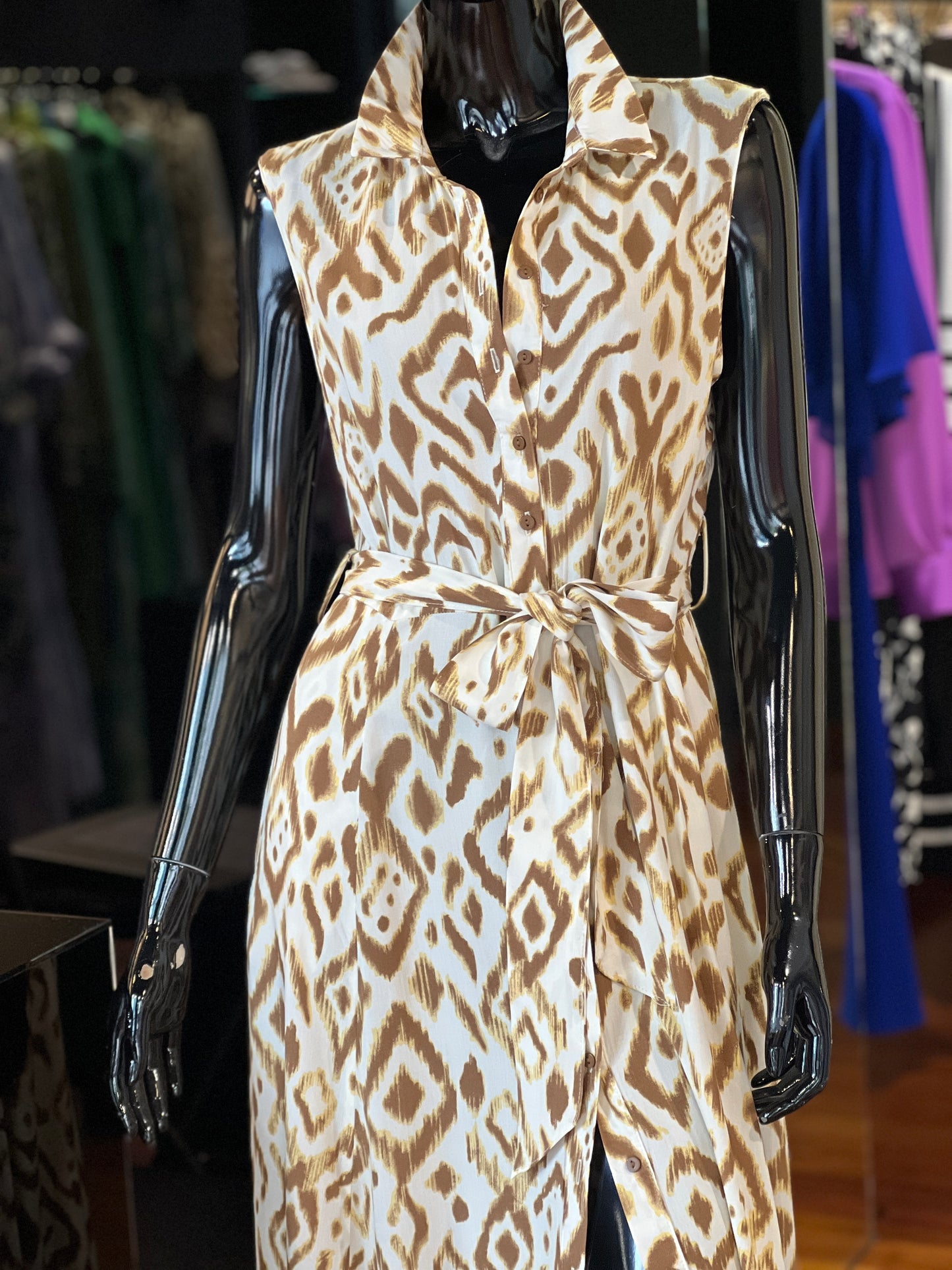 Vestido Camisero Sin Manga Beig