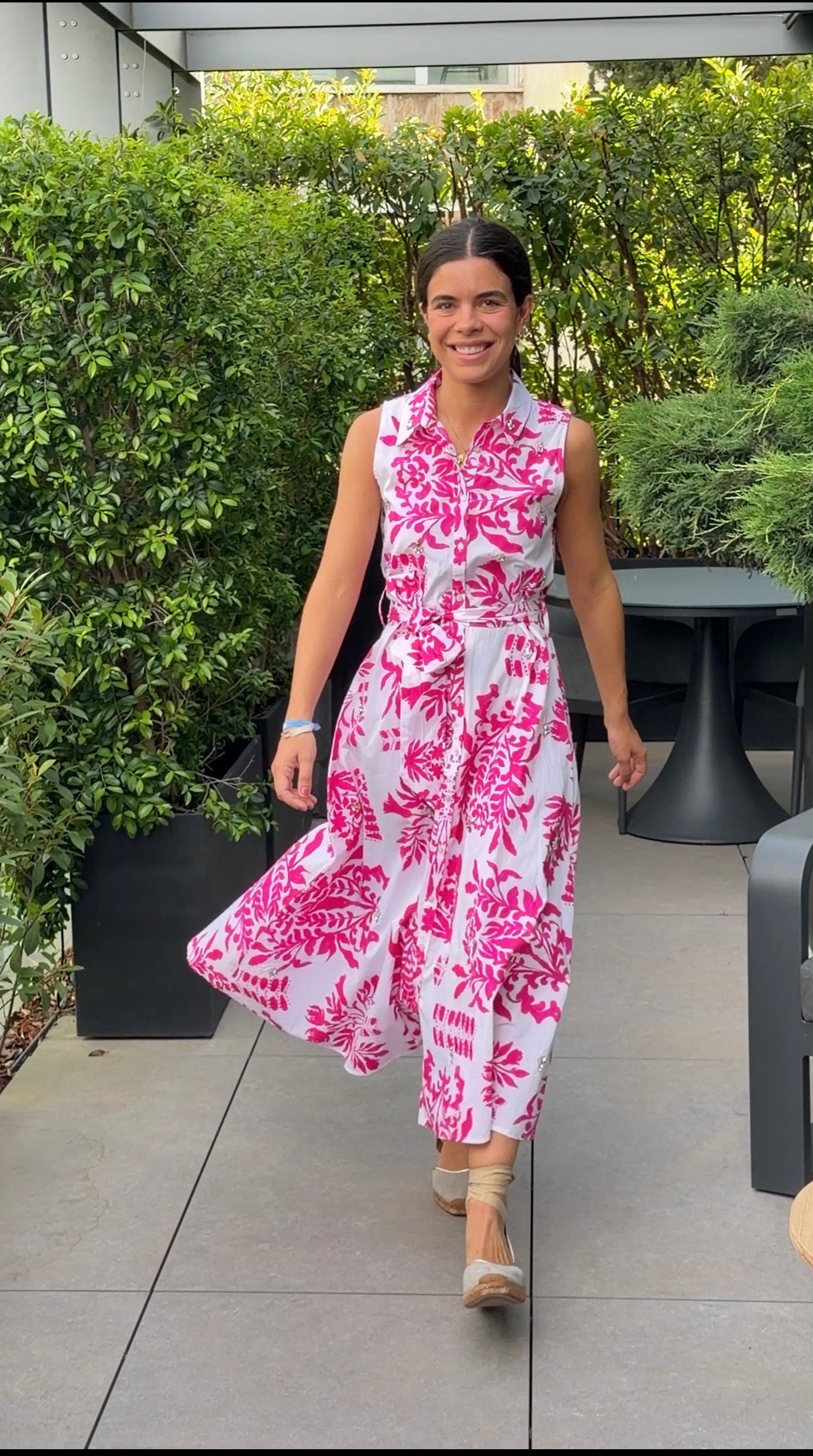 Vestido Camisero Estampado Sin Mangas
