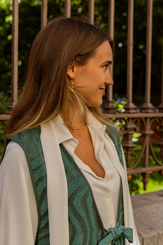Camisa fluida blanca con lazada Chareli