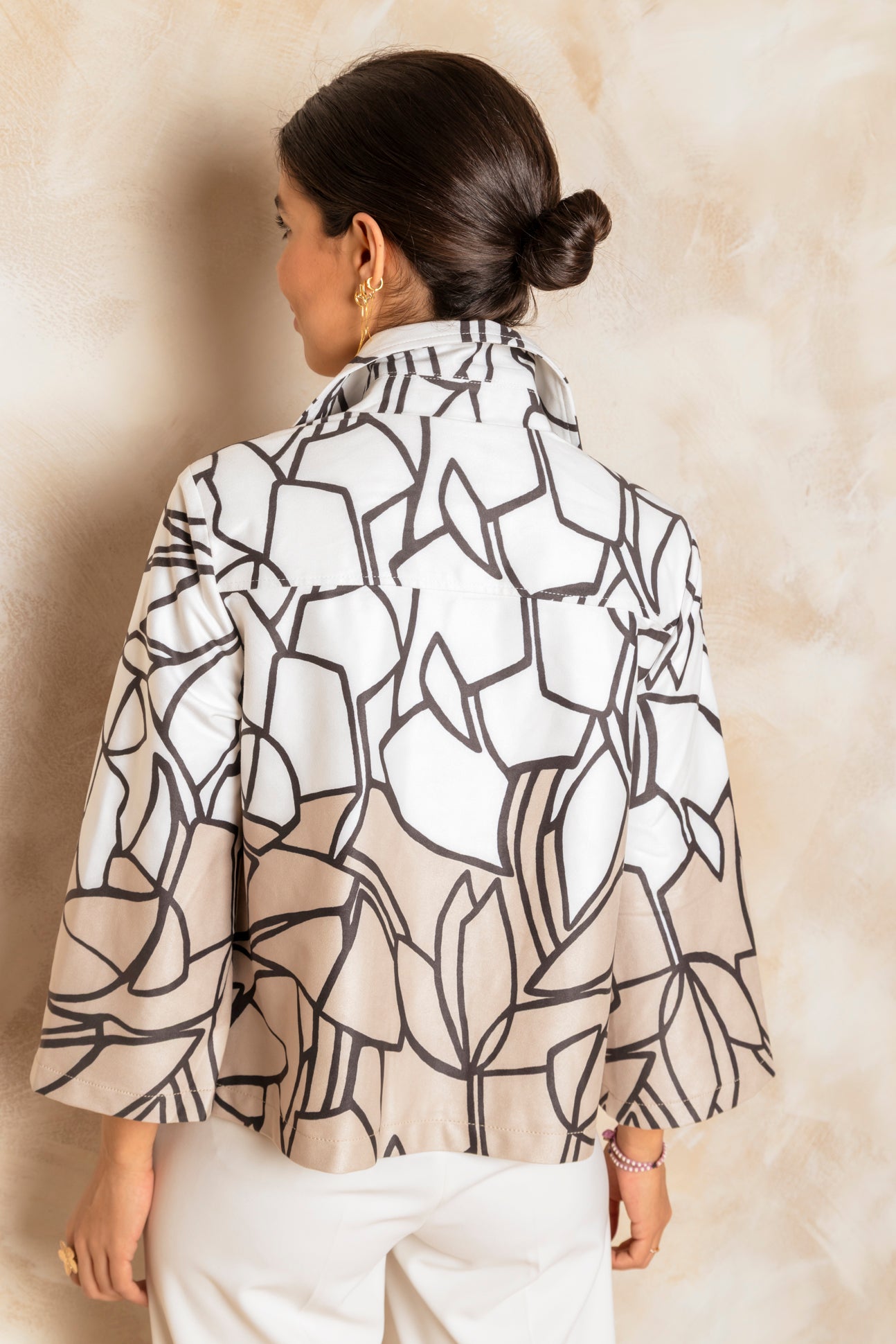 Chaqueta estampada efecto trapecio