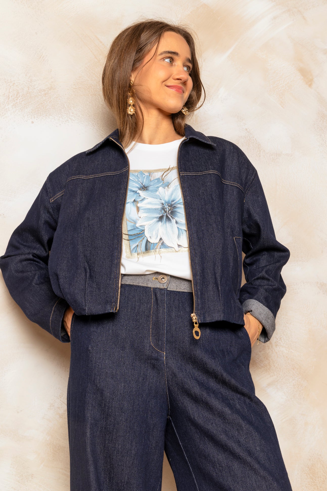 Bomber vaquera moderna desestructurada