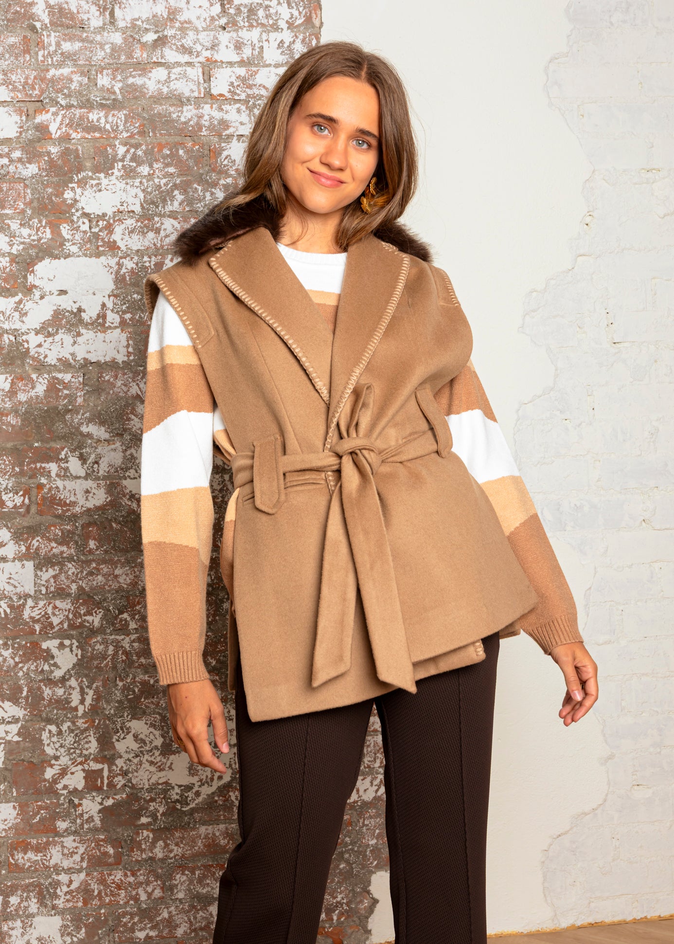 Chaleco con Cuello de Piel